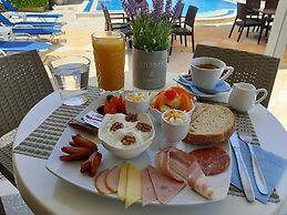 Solaris Methea Villa Kassiopi Corfu