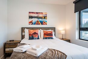 Alpine Dream by Revelstoke Vacations