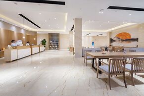 Apex Hotel