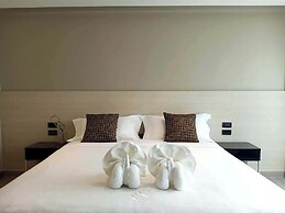 The 9 Residence Hotel