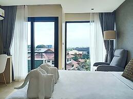 The 9 Residence Hotel