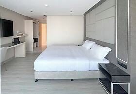 The 9 Residence Hotel