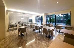 The 9 Residence Hotel