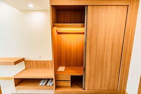 Dynasty Casino Hotel