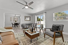 NEW Mid Century Modern Largo Retreat