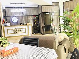 Gmaya Suites