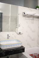 Gallivanto inn - Rohini