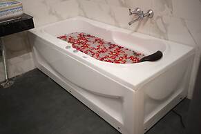 Gallivanto inn - Rohini