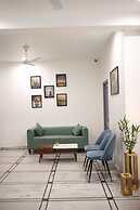 Gallivanto inn - Rohini