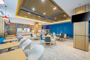 Holiday Inn Express Jurong Xianlin by IHG