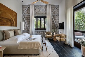 Pereh Mountain Resort