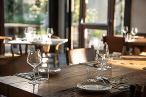 Pereh Mountain Resort