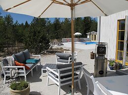 Villa Vitvikenb i Gotland, Pool