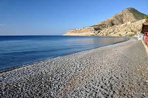 3-room House With Sea View