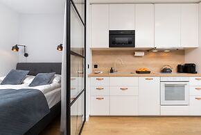 Butterfly Apartment by Renters