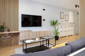 Butterfly Apartment by Renters