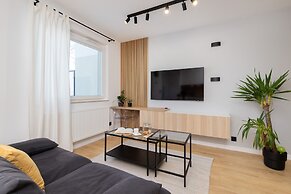 Butterfly Apartment by Renters