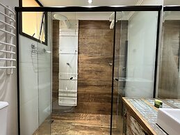 Riviera Green Residence