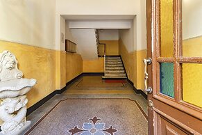 Central Cozy Apartment by Wonderful Italy