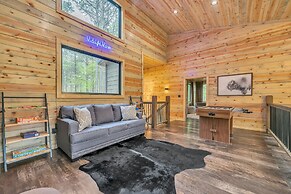 Midnight Manor - Gather The Family And Travel! 4 Bedroom Cabin by RedA