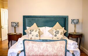 Banhoek Corner Guesthouse