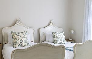 Banhoek Corner Guesthouse