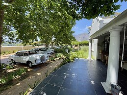 Banhoek Corner Guesthouse