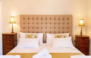 Banhoek Corner Guesthouse