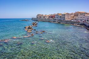 Tiche Home 200m From Sea