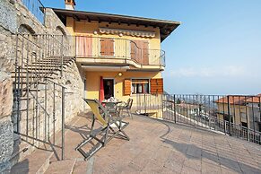 Casa Angiolina Lake & Mountain View
