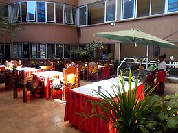 Entebbe Flight Motel