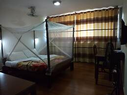Entebbe Flight Motel