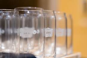 Sleep 'n fly Sleep Lounge, NORTH Node - Transit only