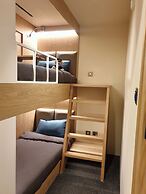 Sleep 'n fly Sleep Lounge, NORTH Node - Transit only