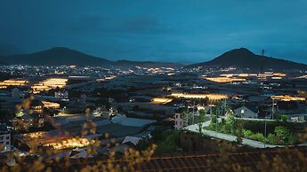 Mien Suong Khoi - Home & Cafe