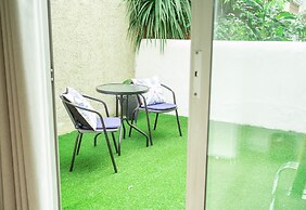 INNit Hotel - Marina House