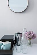 INNit Hotel - Marina House