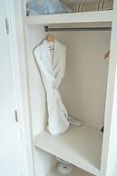 INNit Hotel - Marina House