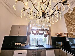 INNit Hotel - Marina House