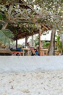 Happiness Beach Resort Siargao