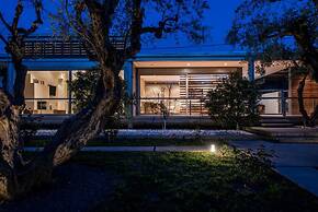 Studio Rio Unique Space With Garden and Garage