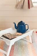 Dog Friendly Shepherd's Hut, Perfect for Couples