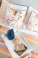 Dog Friendly Shepherd's Hut, Perfect for Couples