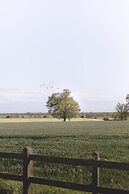 Dog Friendly Shepherd's Hut, Perfect for Couples