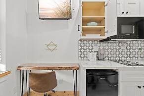 Goodseed Suites Philadelphia Center