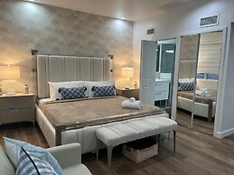 Apartments at 100 Collins