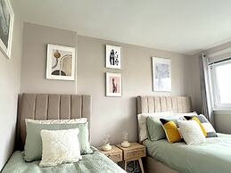 Quirky Family Home in Glasgow