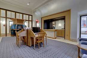 Premium 2BR Condo at Pentagon City