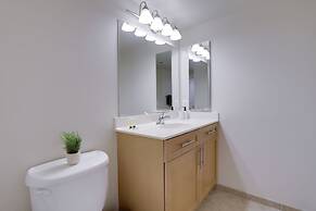 Premium 2BR Condo at Pentagon City