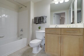 Premium 2BR Condo at Pentagon City